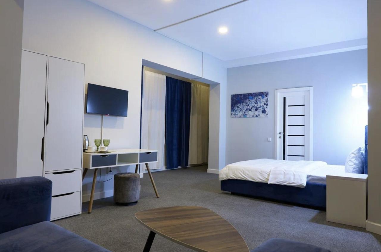 Montana Hotel Алмати Екстер'єр фото