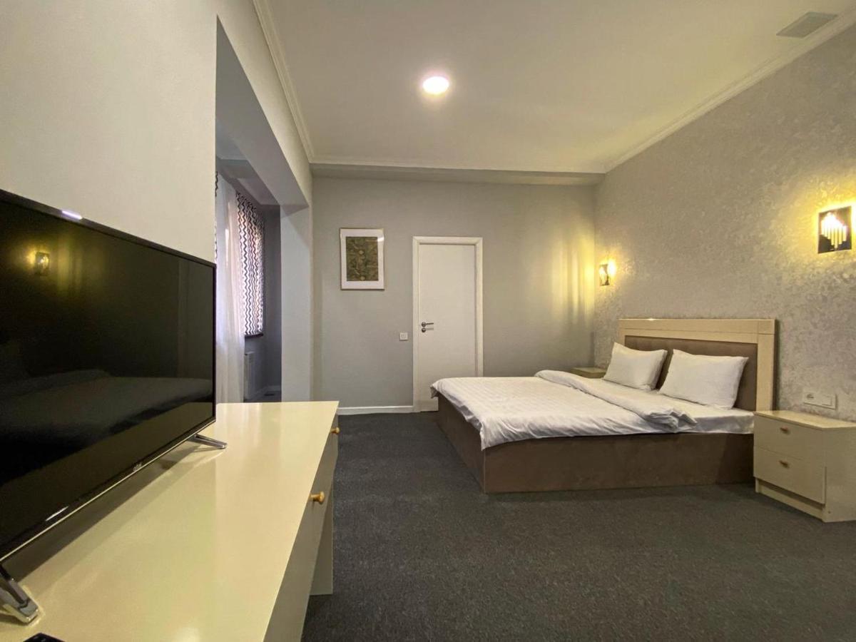 Montana Hotel Алмати Екстер'єр фото
